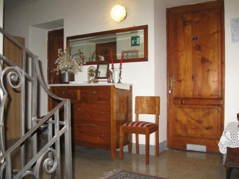 Albergo Ristorante Guidi Pistoia Exterior photo